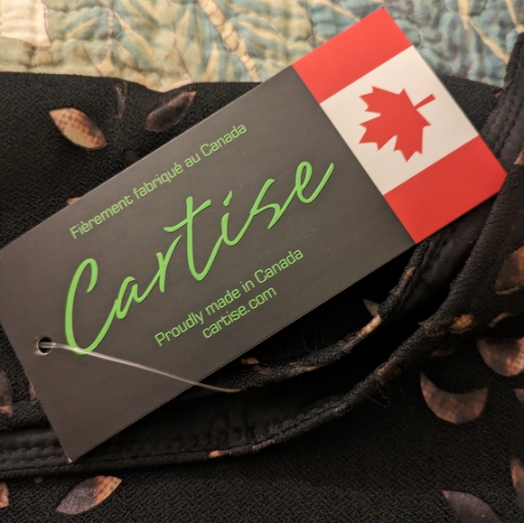 Cartise Skirt, size 4 - Picture 7 of 7